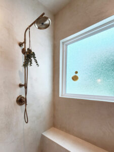 Sylvia T Designs - Finished look of the Tadelakt plaster shower in a residential bathroom.
